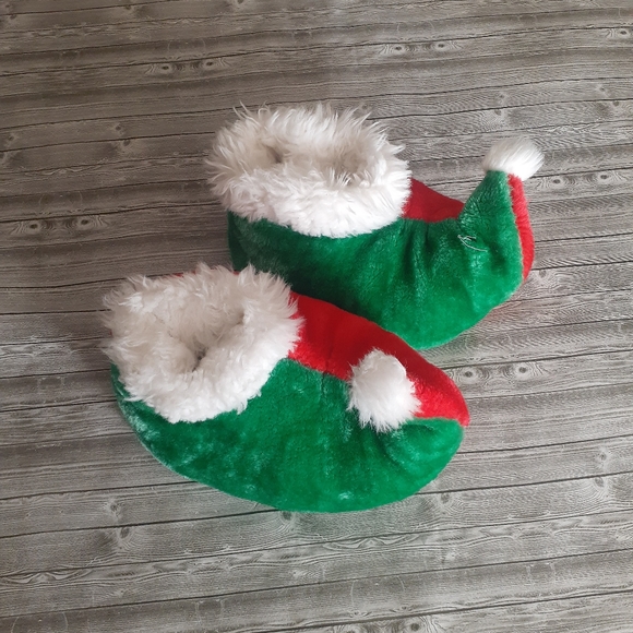 🎉S-HP🎉 Adult Elf Plush Slippers - Picture 2 of 6